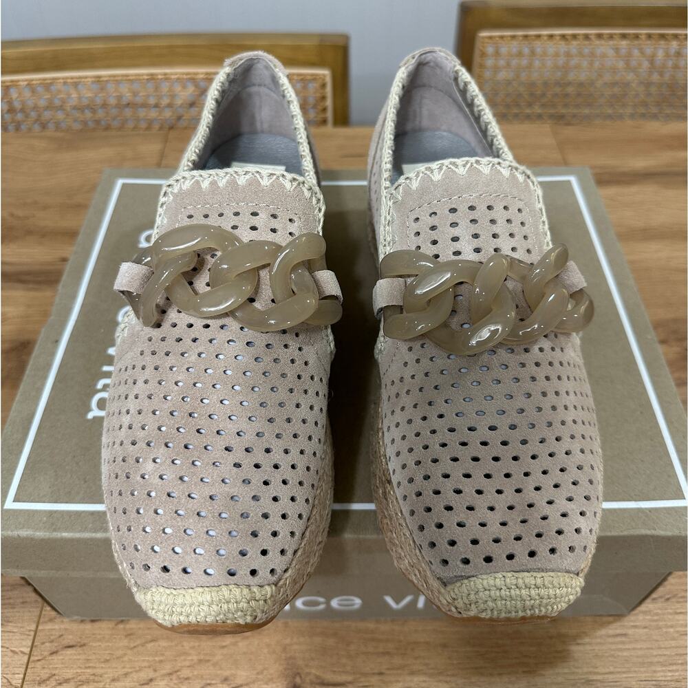 Dolce Vita Jhenee Espadrille Perforated Taupe Suede Sz 8 NIB Chunky Chain Detail - Picture 5 of 14